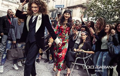 dolce gabbana 風格改變 街頭|Dolce & Gabbana 從晚禮服延伸出 80 年代風華魅力， .